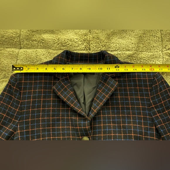 SUNDAY SALE 12/3
Like New Rag & Bone Nancie Wool Blazer - Picture 12 of 12